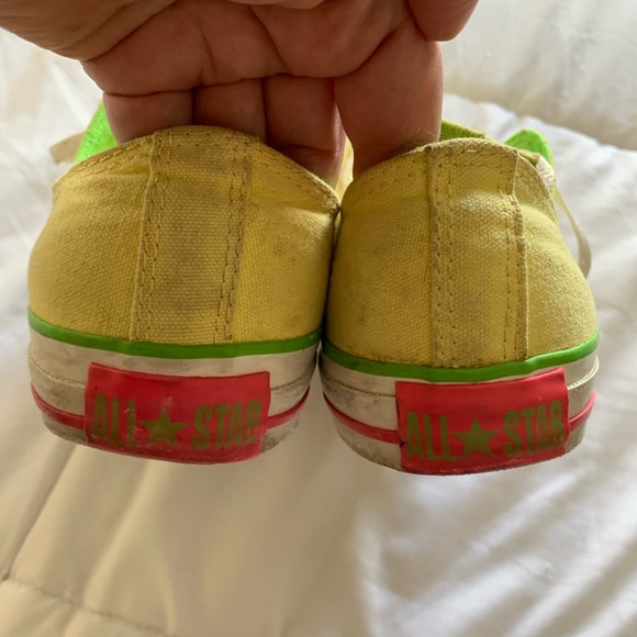 Converse all star Chuck Taylor shoes Woman’s 8 Mens 6 - Picture 3 of 14